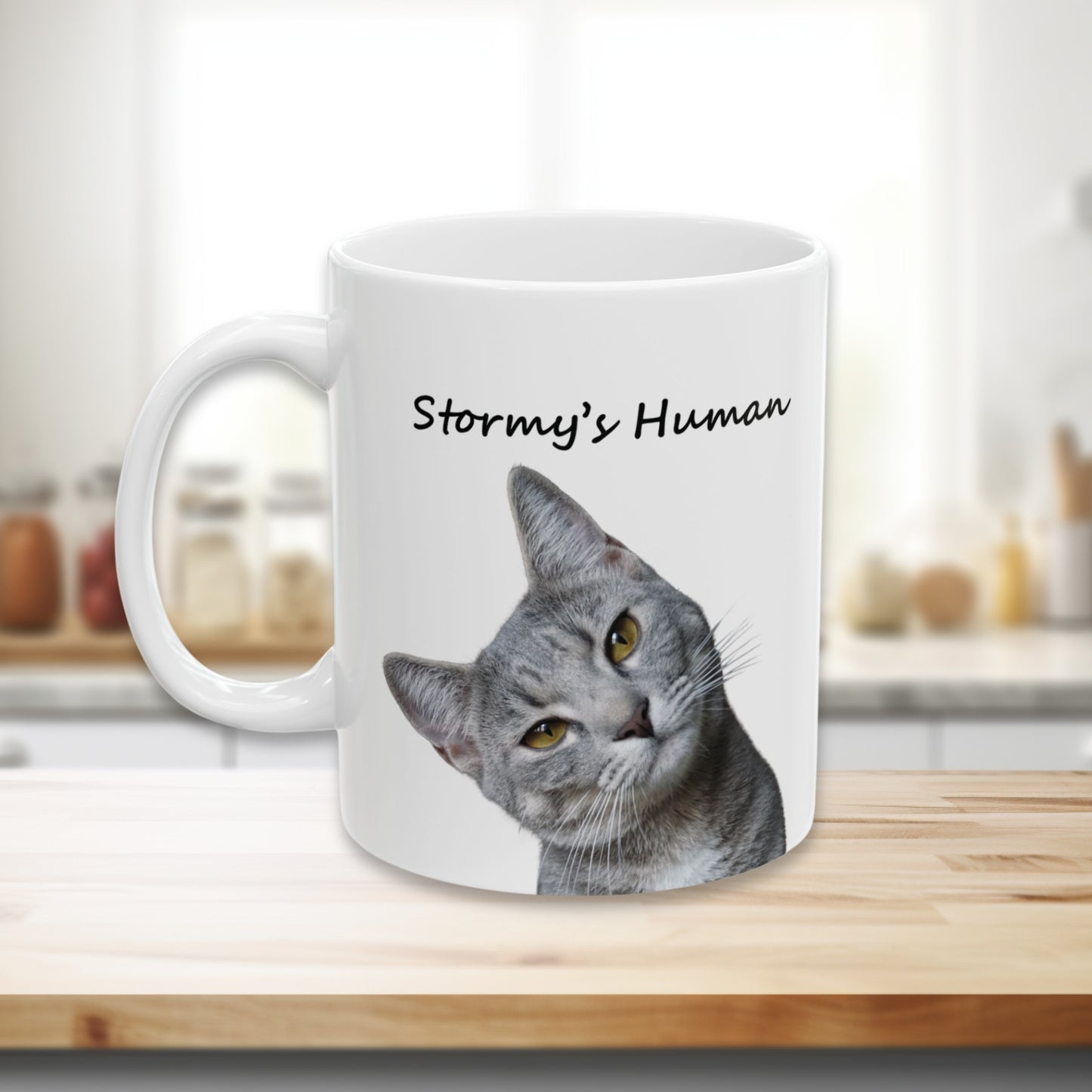 Custom pet gift with cat photo and owner’s title, ideal for birthdays or Mother’s Day